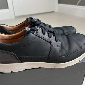 ECCO Iowa Mens 10/10.5 EU44 Black Nubuck Leather Fashion Oxford Tie Sneaker